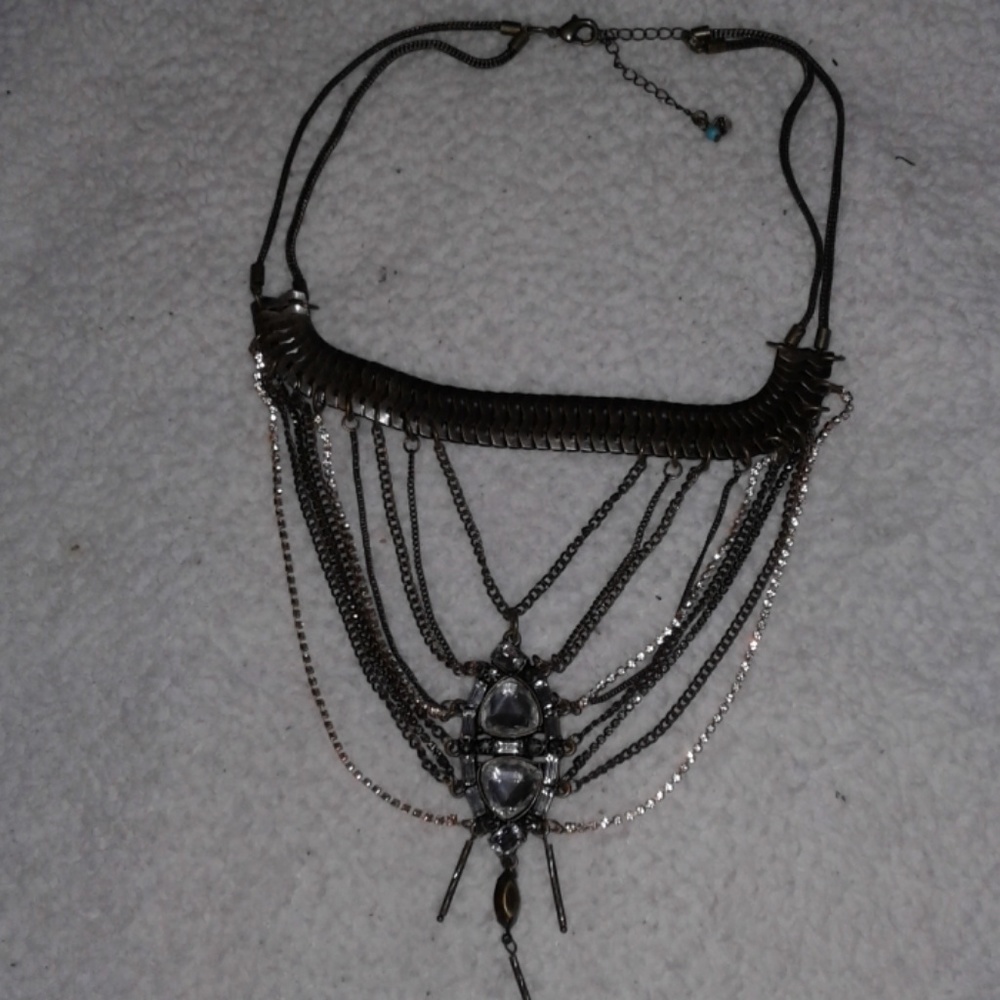 Statement necklace